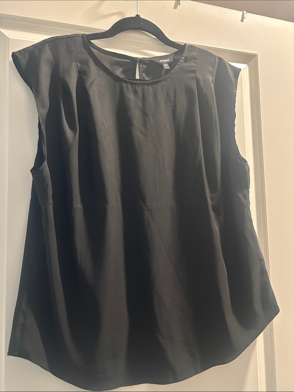 Express Black Sleeveless Shell Top